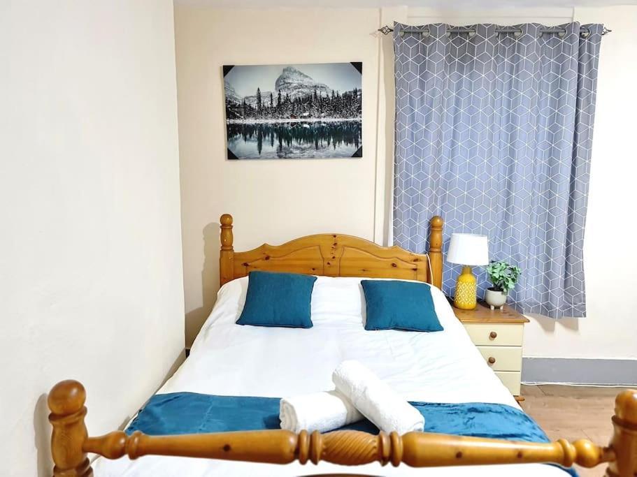 Lovely Private Room Near Central Лондон Екстериор снимка